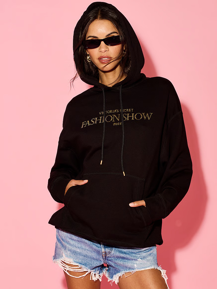 Buy Iconic Fleece Relaxed Hoodie, Pure Black - Order Hoodies & Sweatshirts online - Victoria's Se... | Victoria's Secret (US / CA )