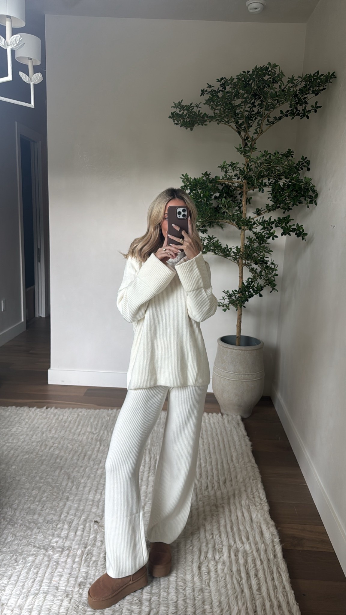 Wearing S in sweater, XS in pants 