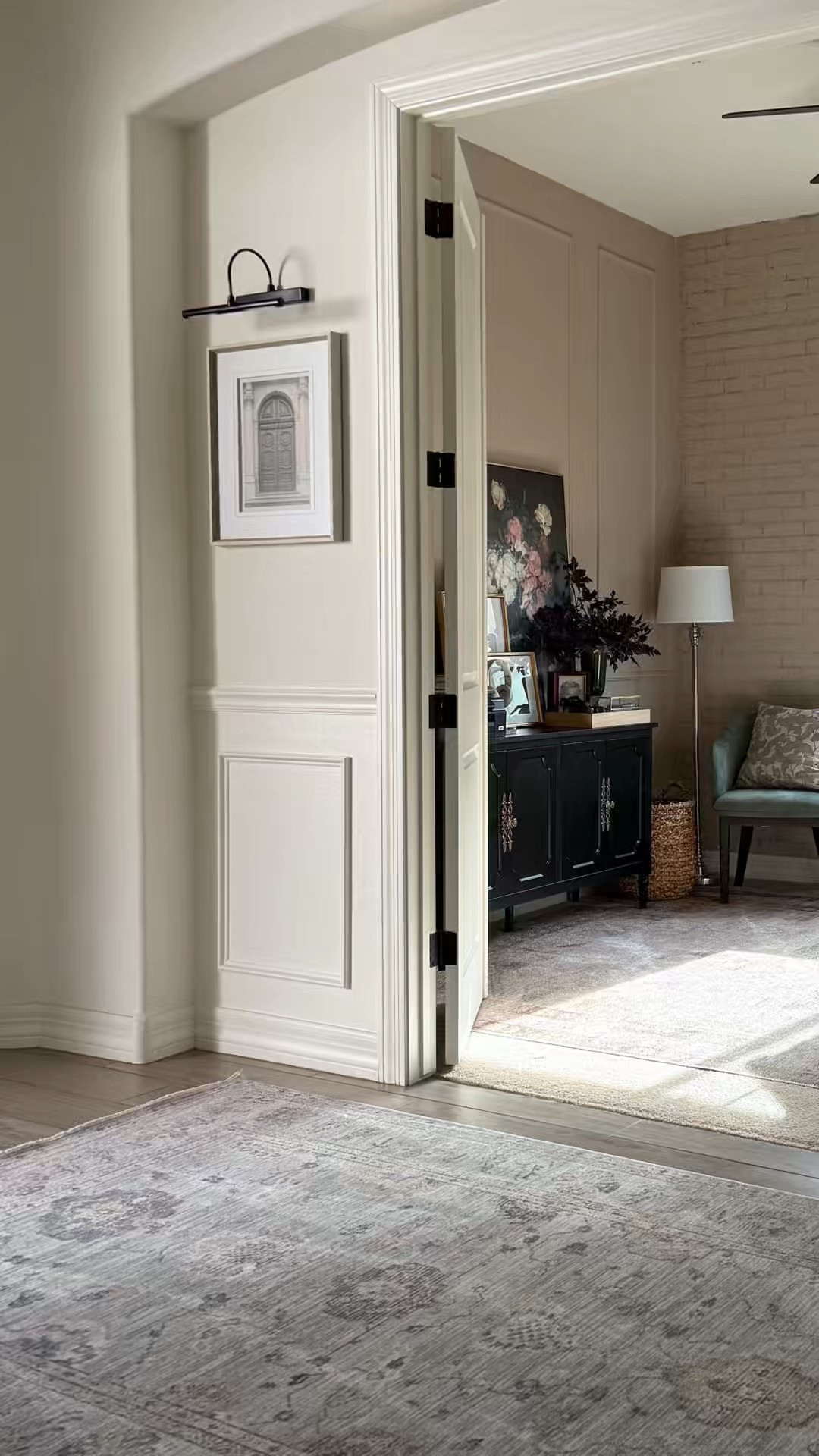 President’s Day Sale 
Magnolia Home By Joanna Gaines 
X Loloi Rugs 
From the Millie Collection 
MIE-02 
Sky/ Gold 
5’3” x 7’6”

Foyer 
Entryway 
Spring home decor 
Area rug 



#LTKSeasonal #LTKSaleAlert #LTKHome