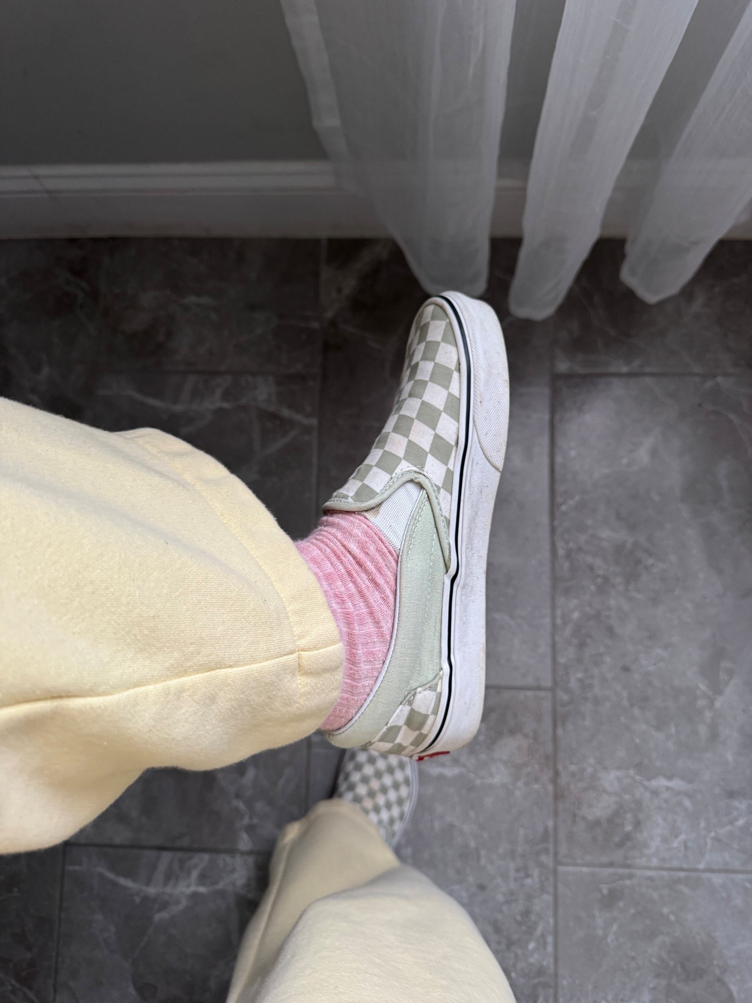 Vans, pink ruffle socks, gap factory barrel sweat pants 

#LTKootd #LTKgrwm