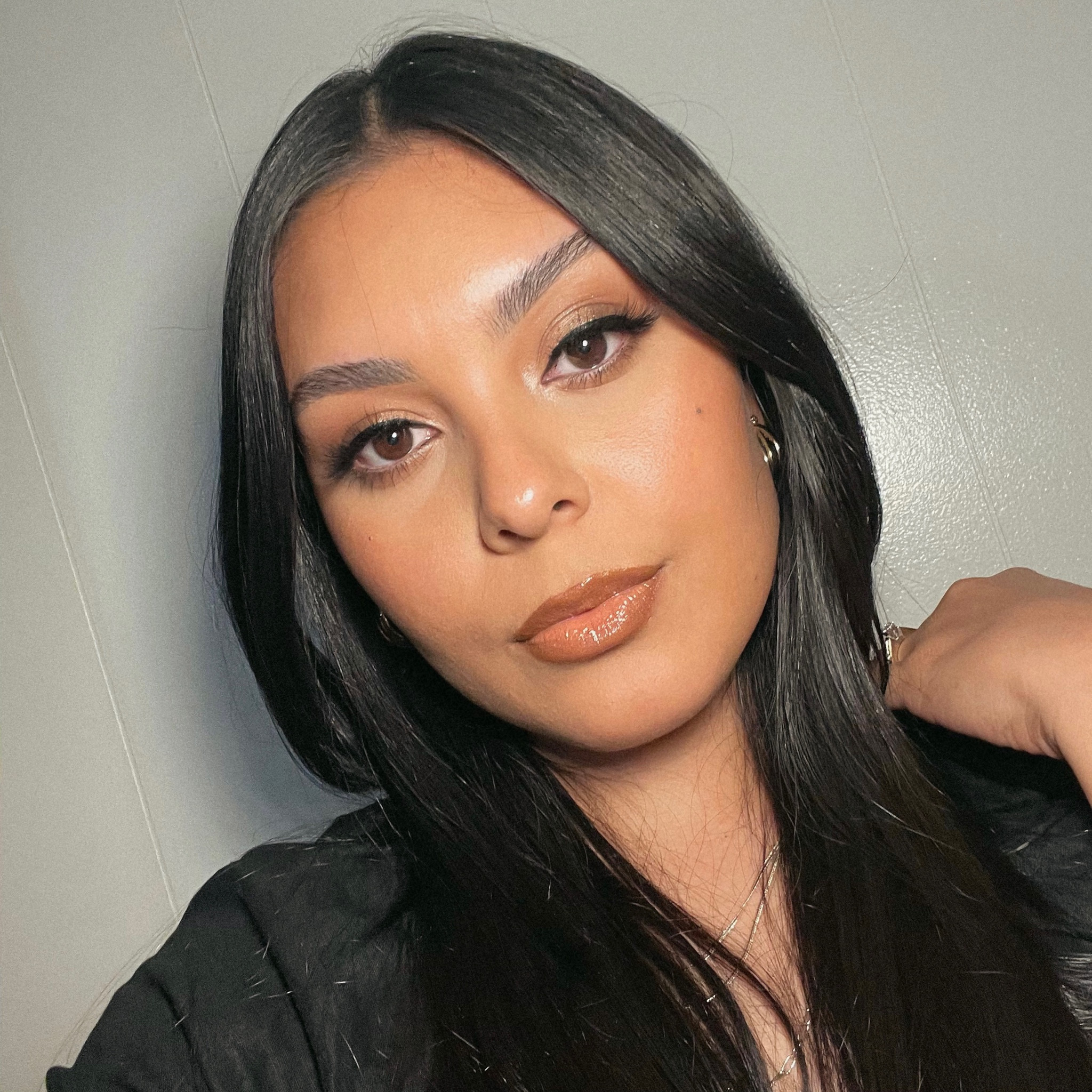 Calling all busy moms! 
Say goodbye to sticky glue and hello to hassle-free beauty with Glamnetic lashes. 
 #magneticlashes #glamneticlashes 
#motd 


#LTKbeauty