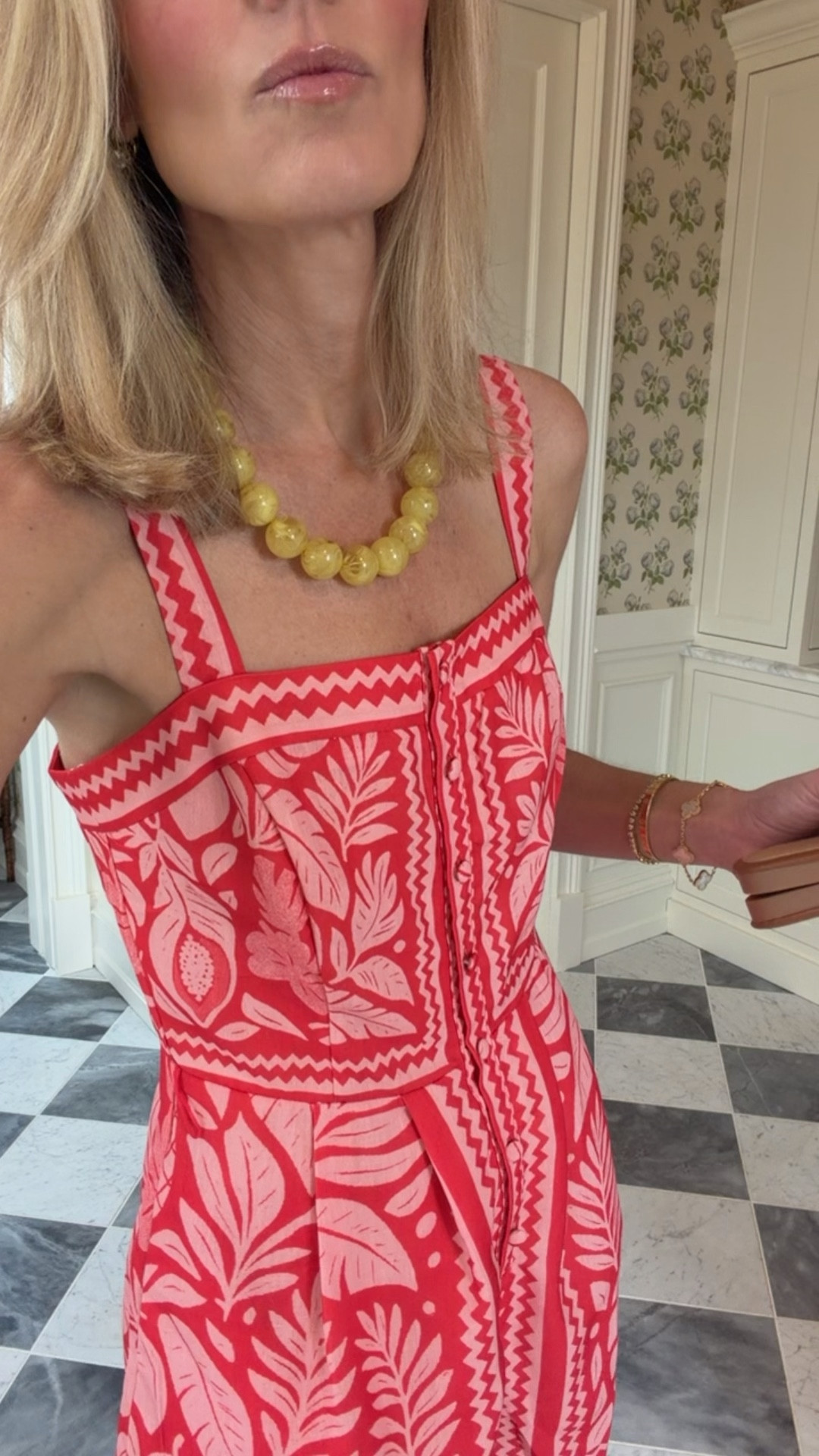 Love this romper. Great length and adjustable straps. Wearing a size small. @Avara 

#LTKTall #LTKOver40