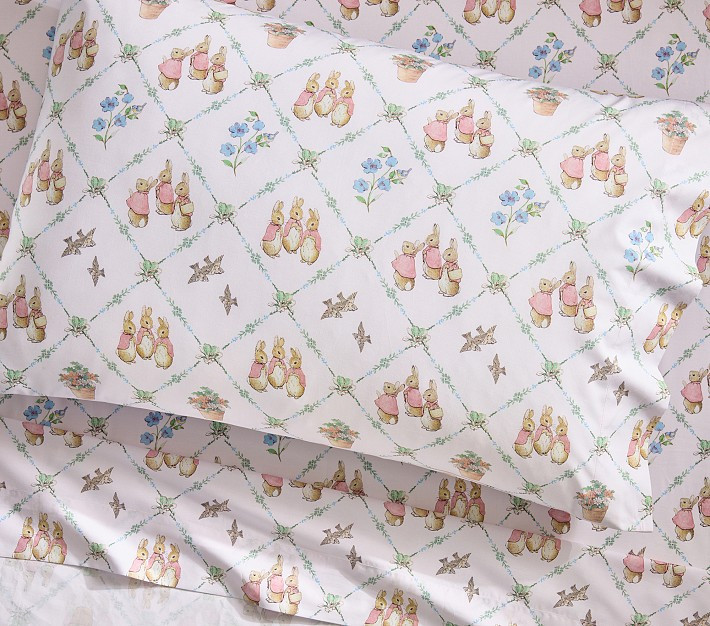 Peter Rabbit™ Flopsy™ Lattice Organic Sheet Set &amp; Pillowcases | Pottery Barn Kids