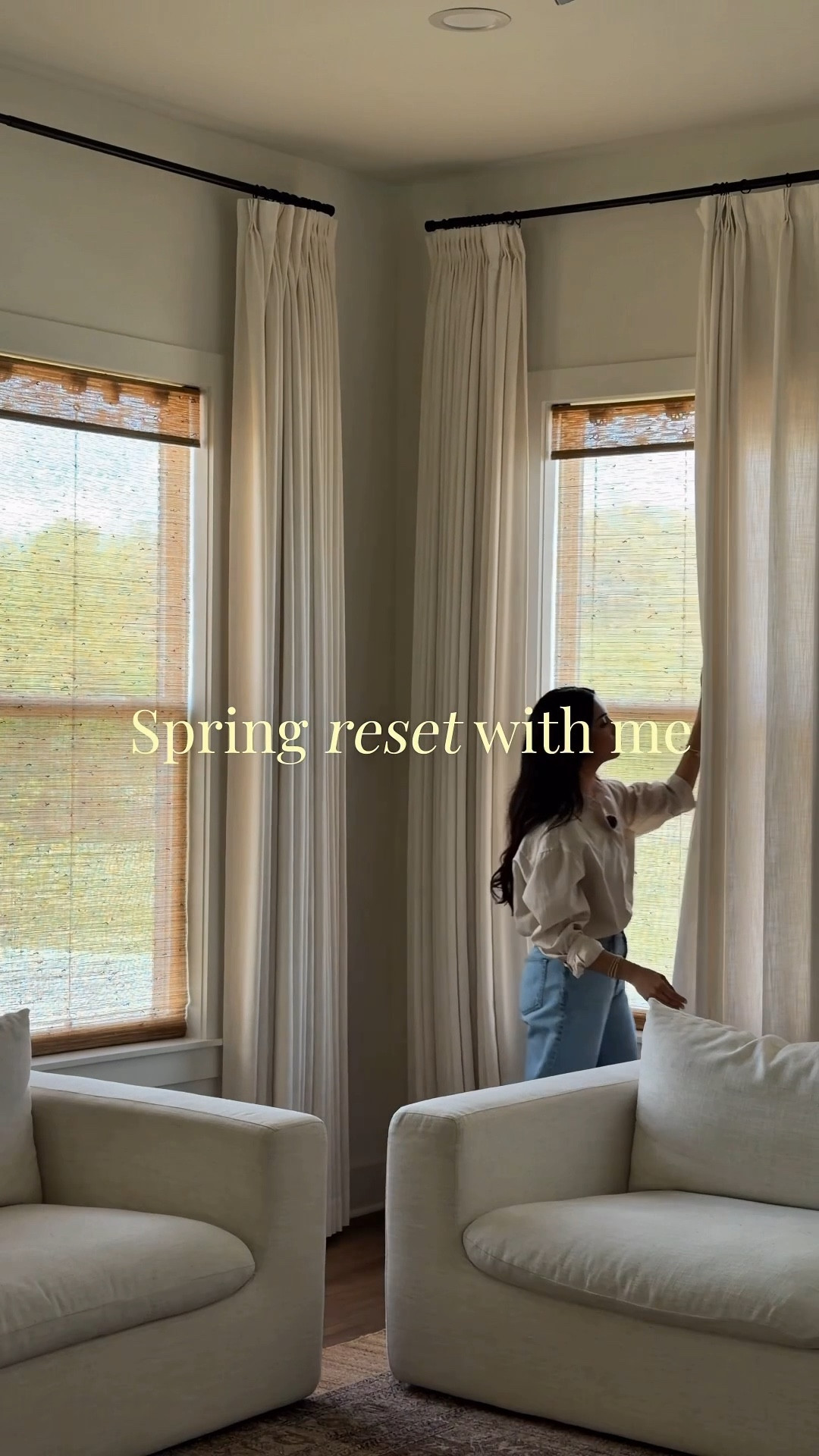 Re-arrange my living room with me! I’ve tagged EVERYTHING 😍 outfit included 

#LTKSeasonal #LTKHome #LTKgrwm