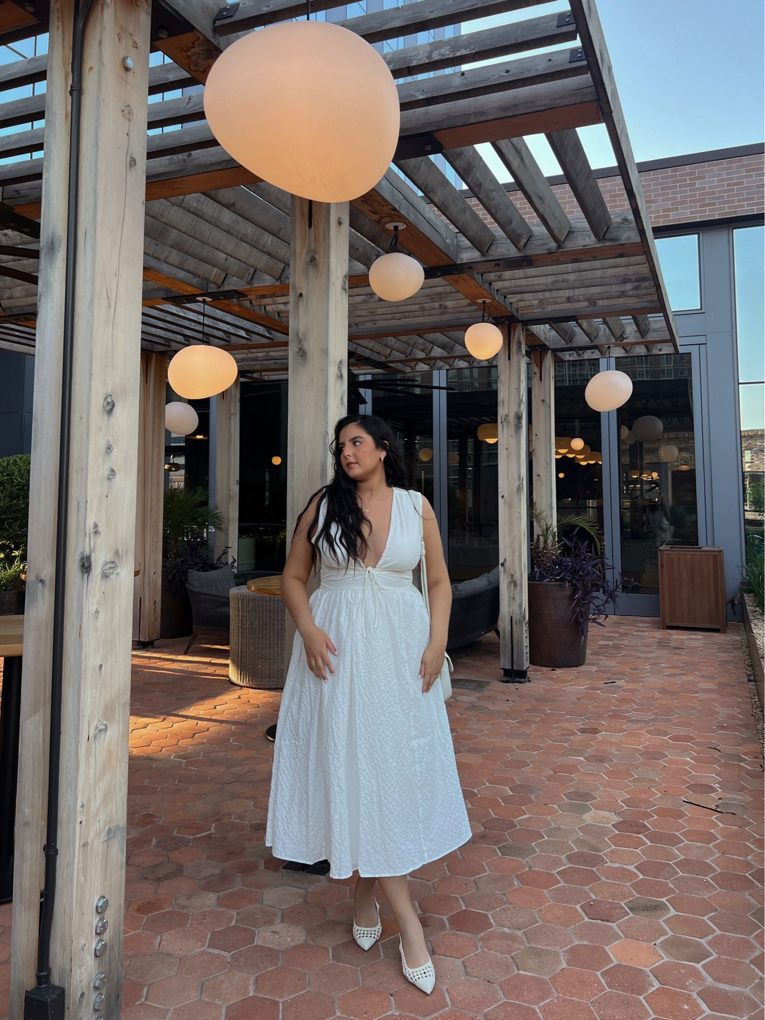 I love a timeless summer staple like this dress, on sale rn! 

#LTKFind #LTKcurves #LTKSeasonal