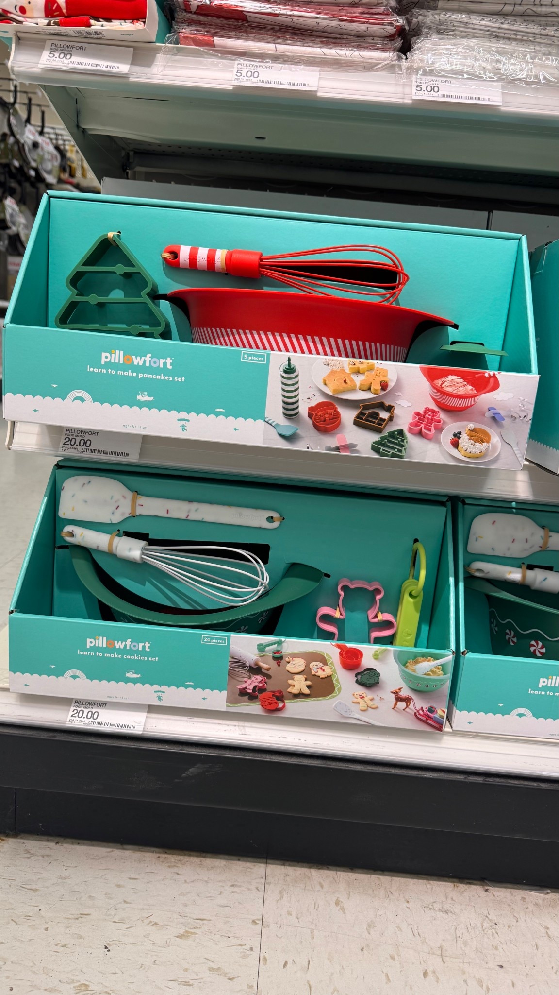 Holiday baking kits for kids