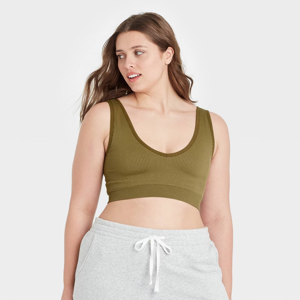 Women's Reversible Seamless Bralette - Colsie Green M | Target
