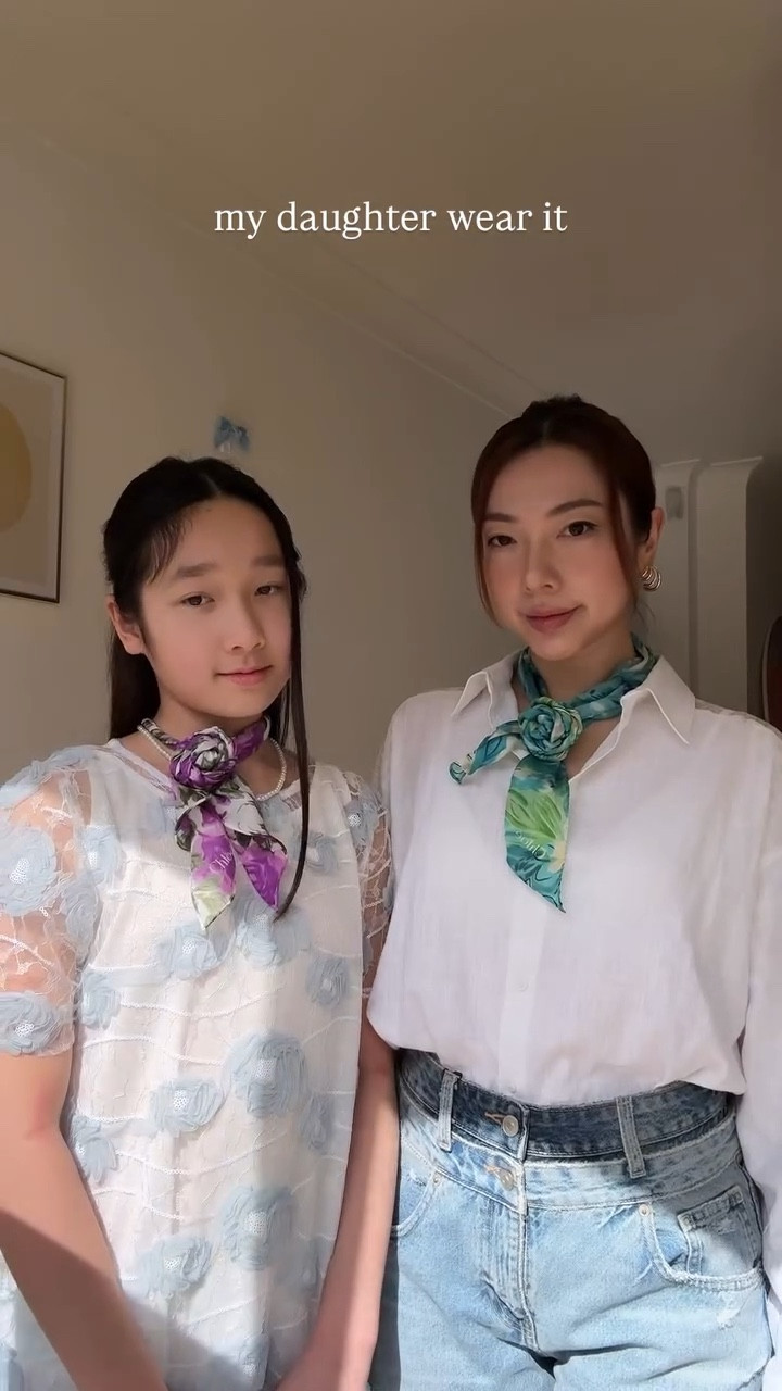 which one do we like

#ootd#grwm#styletips#springscarf#motherdaughter

#LTKuk #LTKspring #LTKstyletip