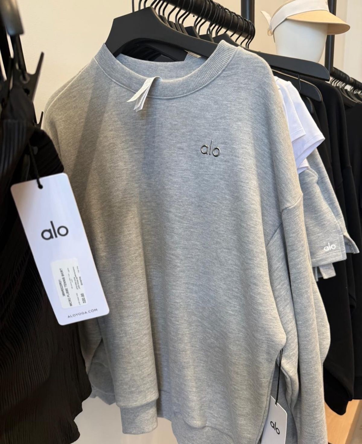 Alo sweats upper from dhgate authentic 

#LTKfitness #LTKwinter #LTKhome