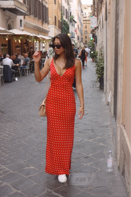 25% off with code MAY25

Summer outfit, Europe, Italy, red dress, vacation dress, maxi dress, wedding guest 

#LTKSaleAlert #LTKTravel #LTKWedding