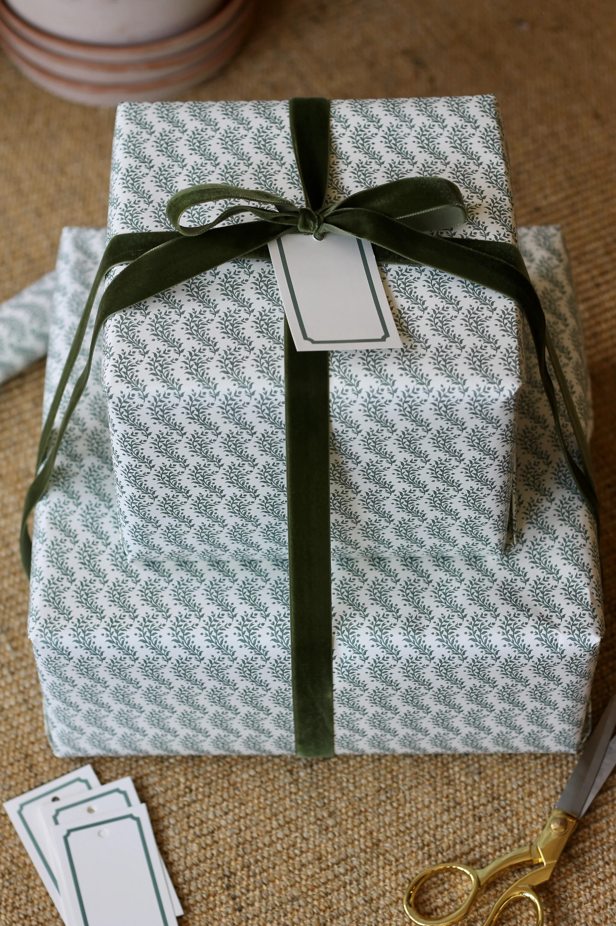 Garland Wrapping Papers - 4 sheets | JSH Home Essentials