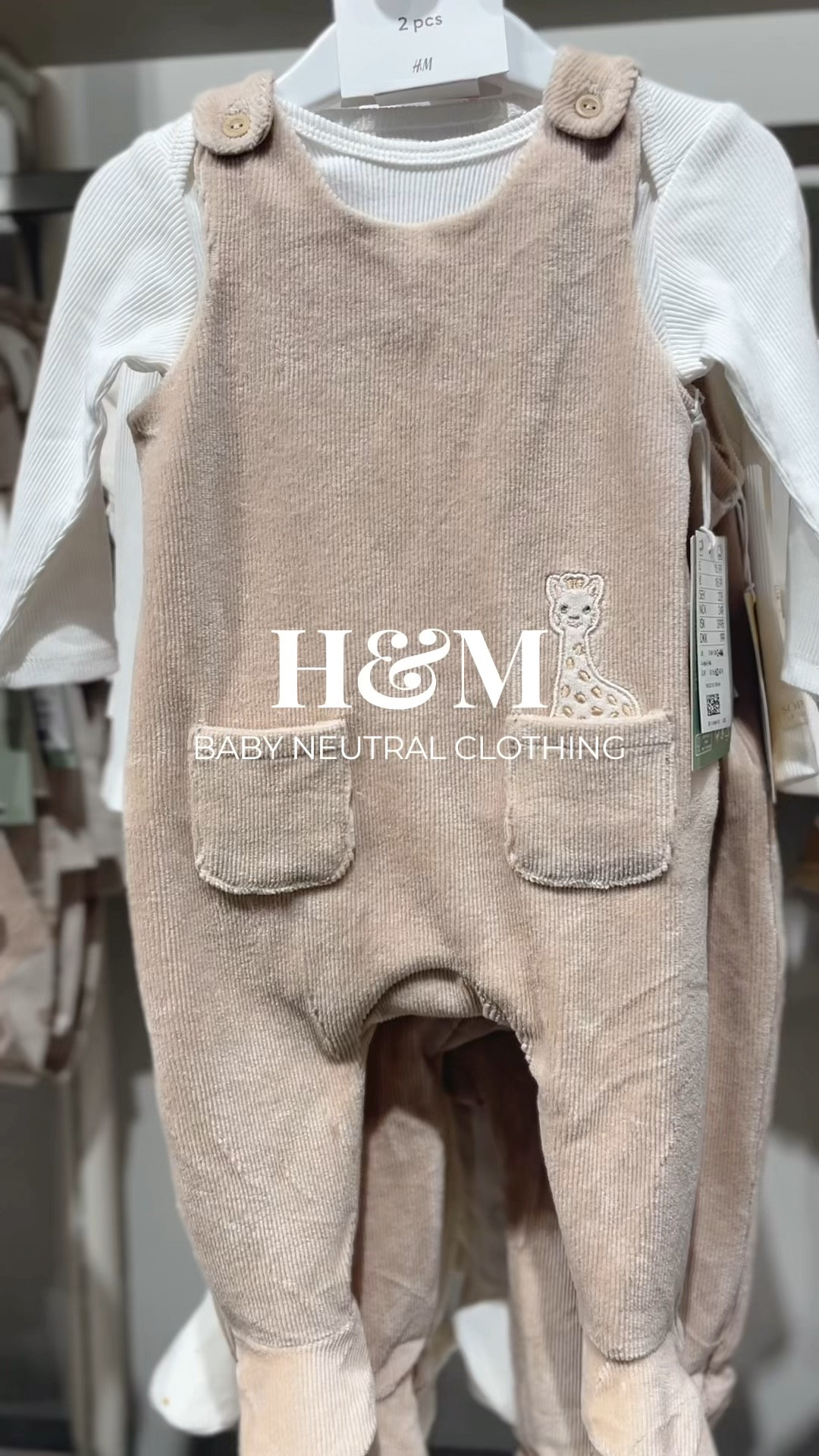 H&M, baby clothes, neutral clothing, newborn, newborn outfit, baby gift, dungarees 

#LTKbaby #LTKeurope #LTKkids