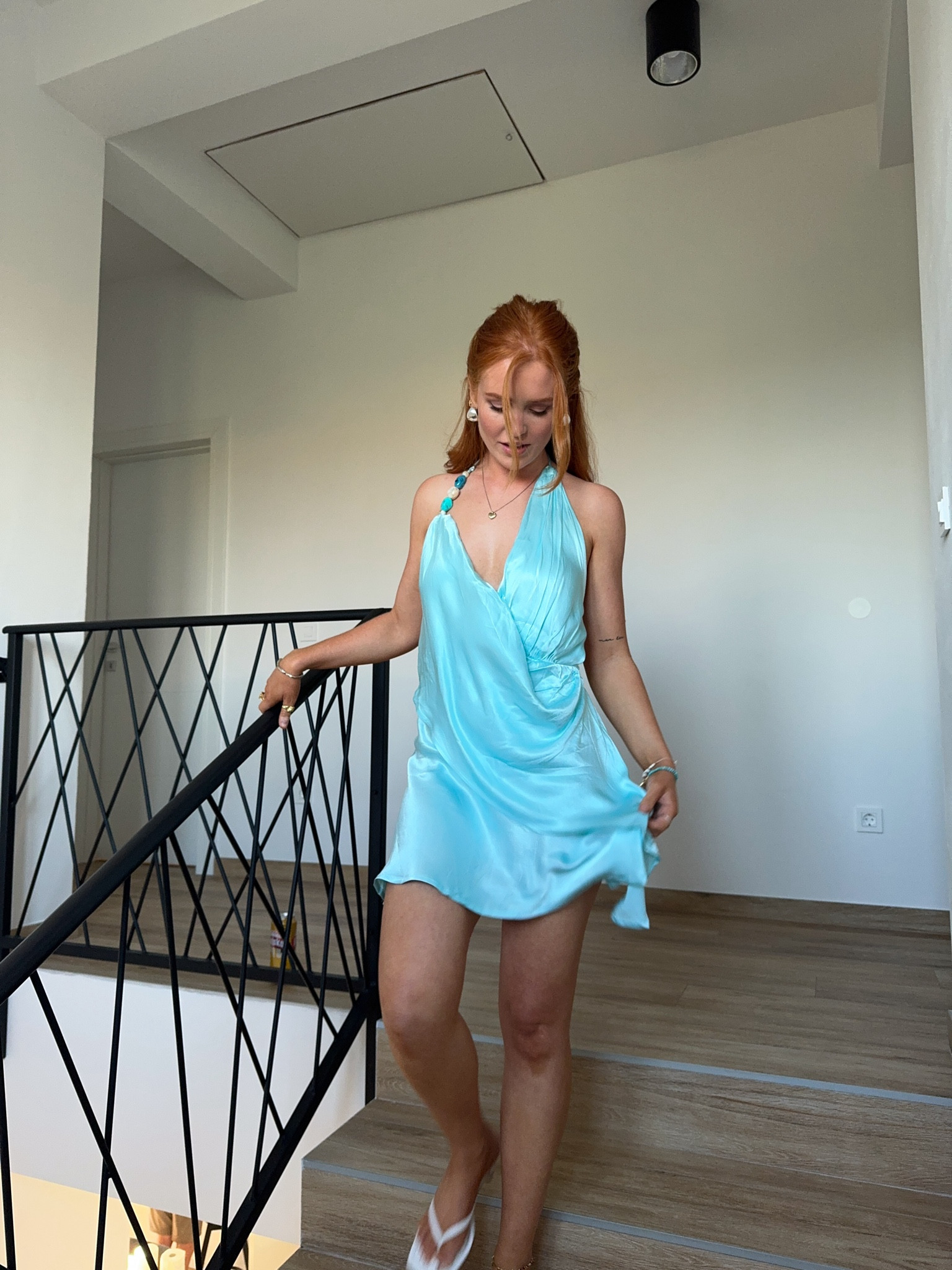 🦋🐬🩵
#bluedress #holidsyoutfit 