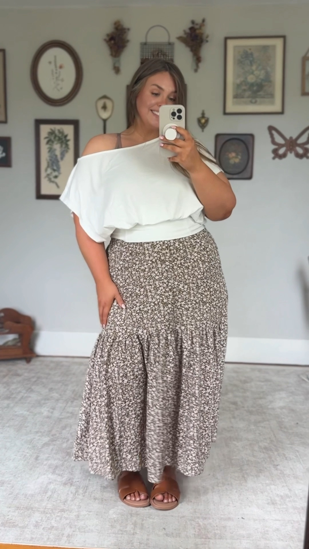 Maxi skirt + waist defining slouchy top = 😍😍

#LTKPlusSize #LTKMidsize