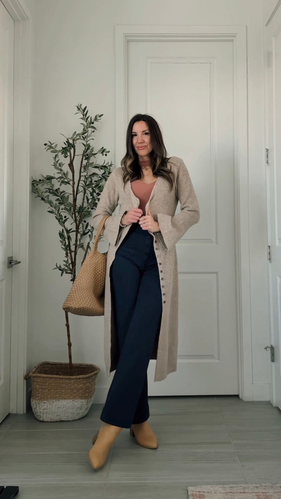 How in the world are these pants priced so low?🤔 High waisted, tummy control and the cutest details! Wearing a S in all, TTS.💫✨🙌🏼

#LTKWorkwear #LTKootd #LTKmomlife