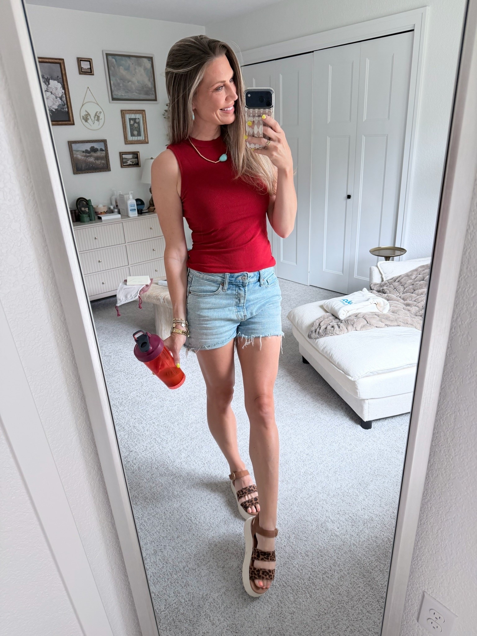 Perfect denim shorts paired with cheetah sandals!

#LTKootd #LTKmomlife #LTKOver40
