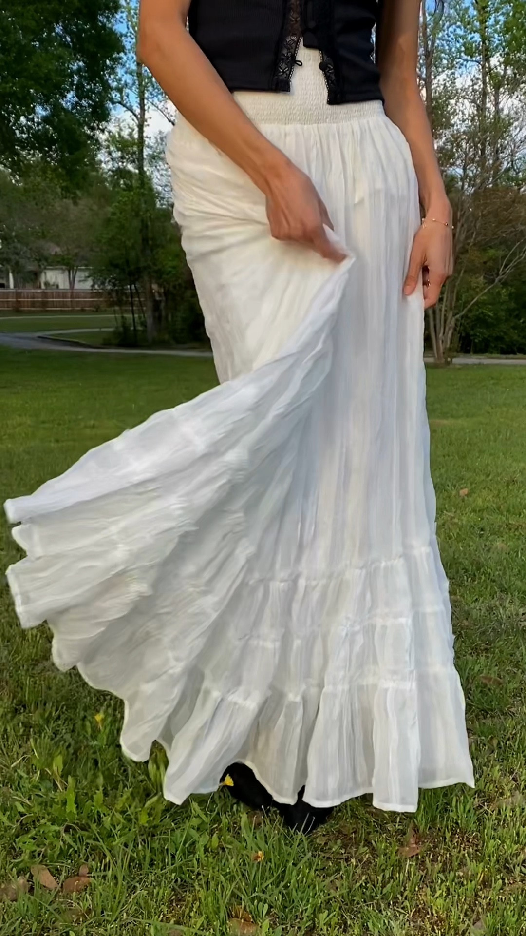 THE perfect  maxi skirt for spring #spring #springfashion #maxiskirt #flowyskirt 

#LTKfindsunder100 #LTKstyletip #LTKVideo
