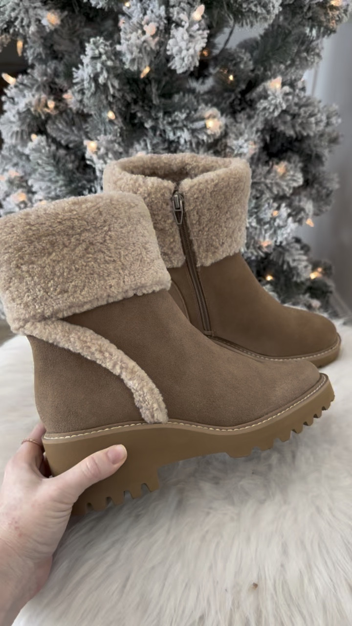 Just got these super fun booties! They have the waterproof bottom, perfect for this winter.

Women’s Booties
Dolce Vita
Winter shoes 

#LTKHoliday #LTKShoeCrush #LTKSeasonal
