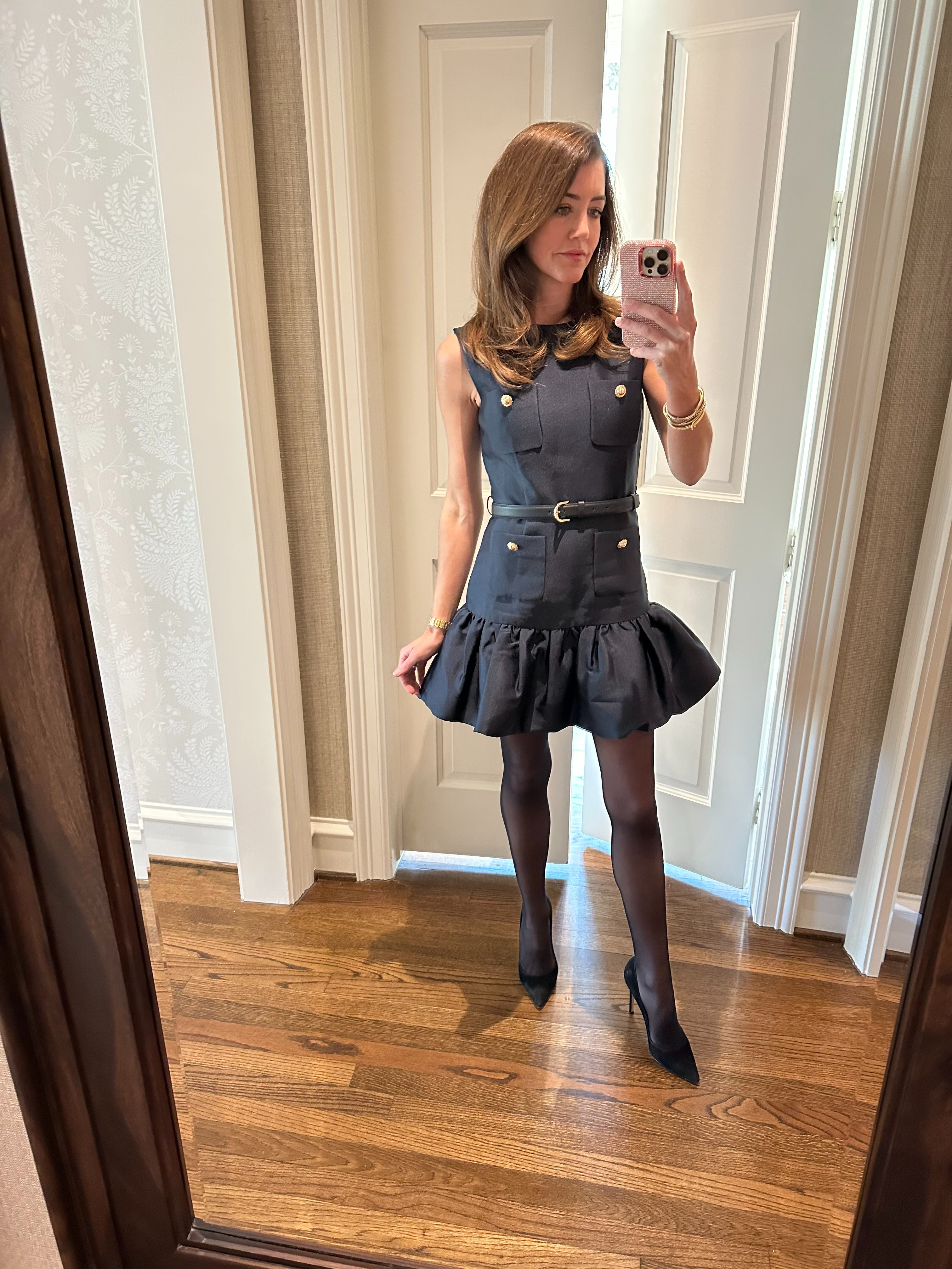 self-portrait dress // wolford tights // gianvito rossi shoes

 

 #LTKHoliday