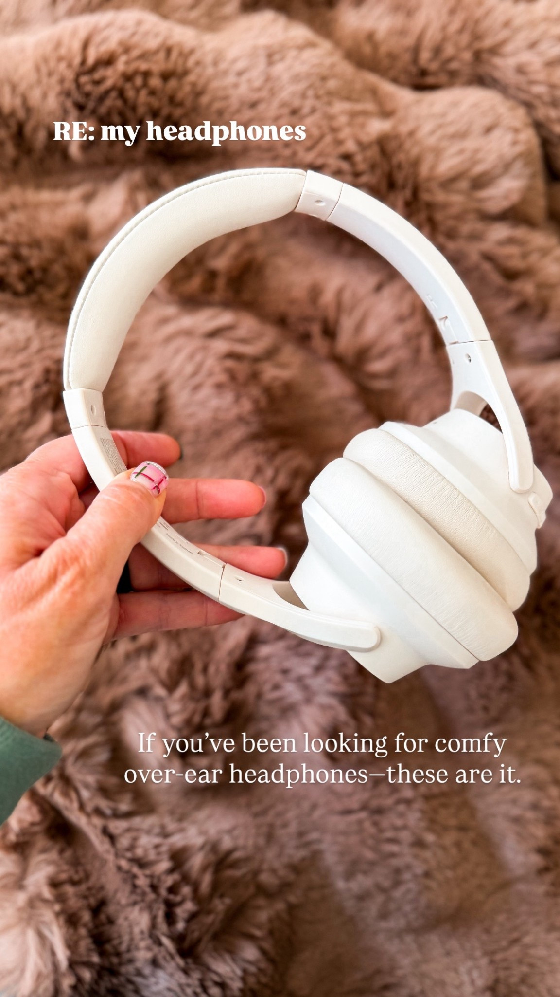 If you’ve been looking for comfy over-ear headphones—these are it. 
Almost 50% off and under $40


#LTKActive #LTKFindsUnder50 #LTKSaleAlert