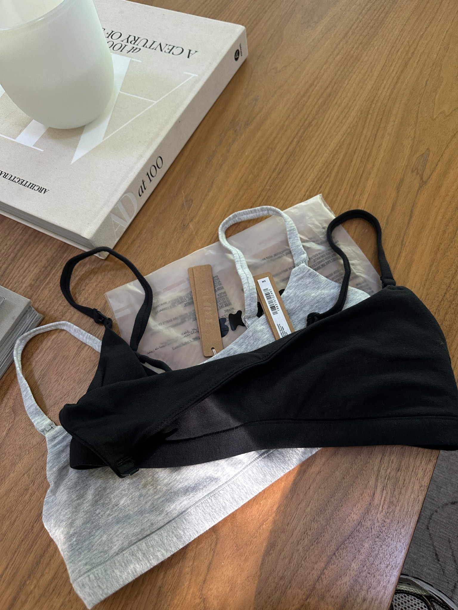 new skims nursing bras!! 

I bought S in both 🫶

#LTKBaby #LTKBump