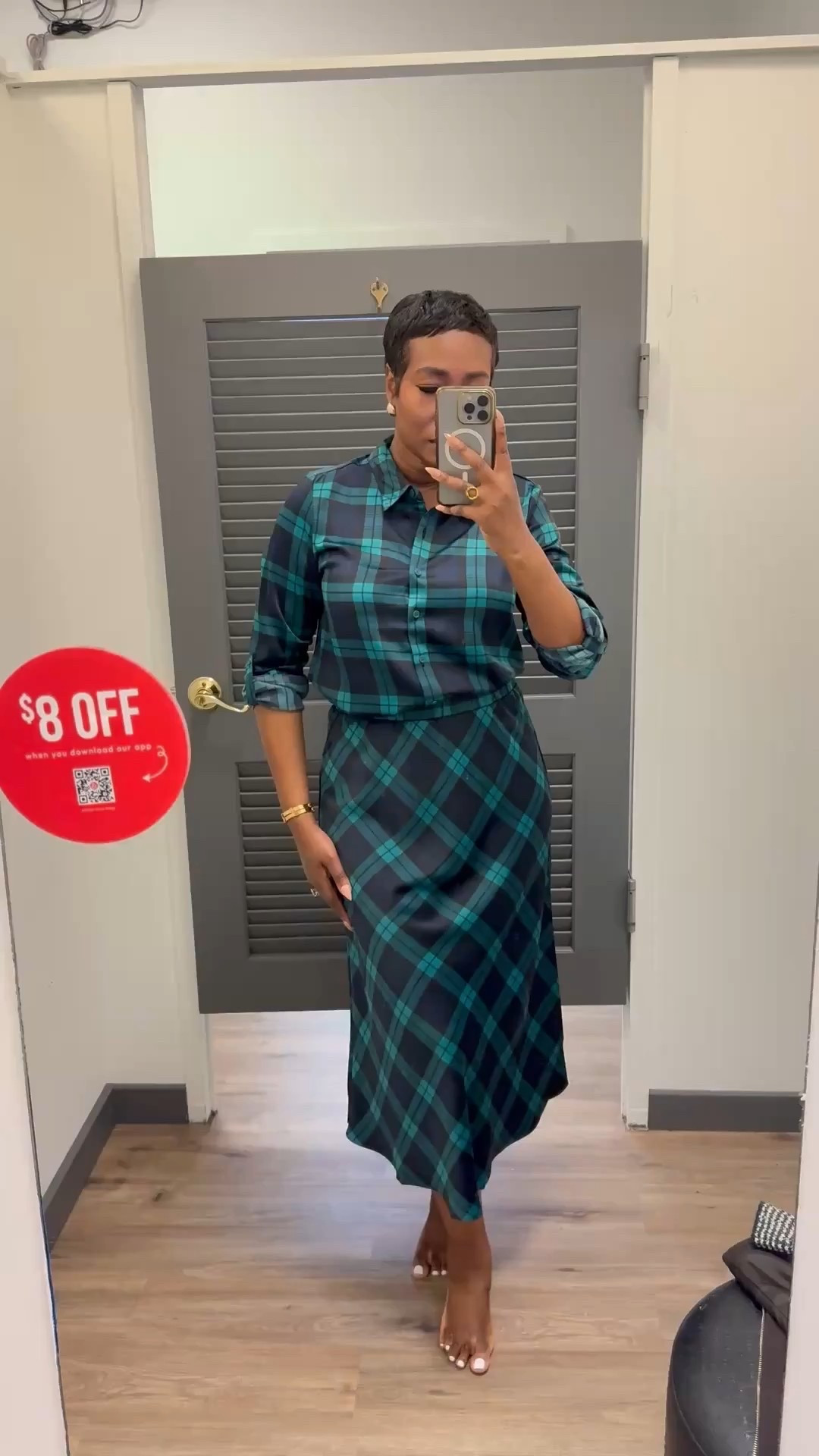 The perfect holiday print… This look is definitely church worthy. 
Linking same print top in a different style (would recommend going up a size)
Size medium shirt


#LTKHoliday #LTKSeasonal #LTKStyleTip