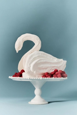 Perla Stoneware Cake Stand | Anthropologie (US)