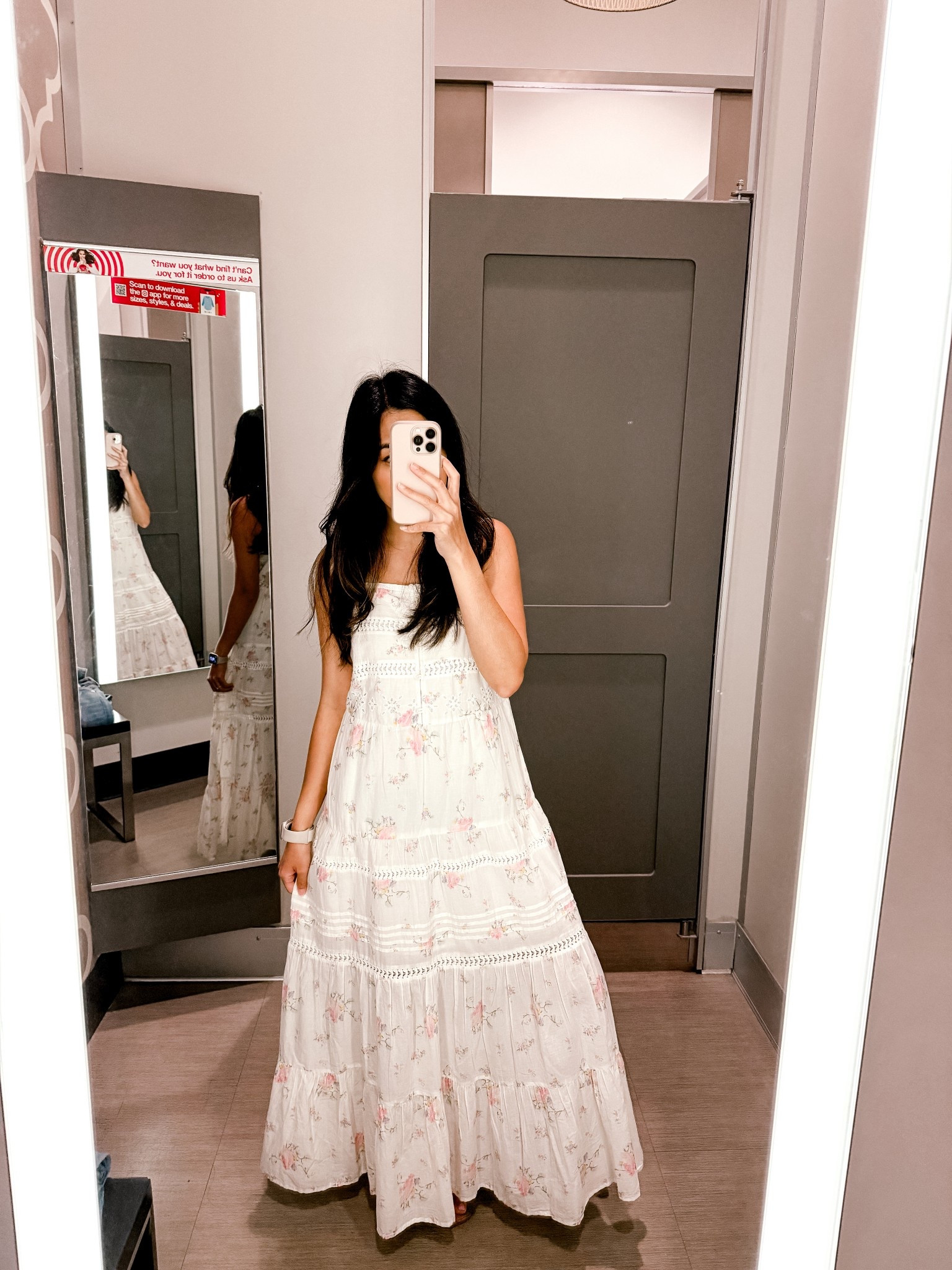 Wearing size XS. So cute and flowy! Love the floral print. Sale goes until tomorrow!

#LTKmomlife #LTKPetite #LTKSaleAlert