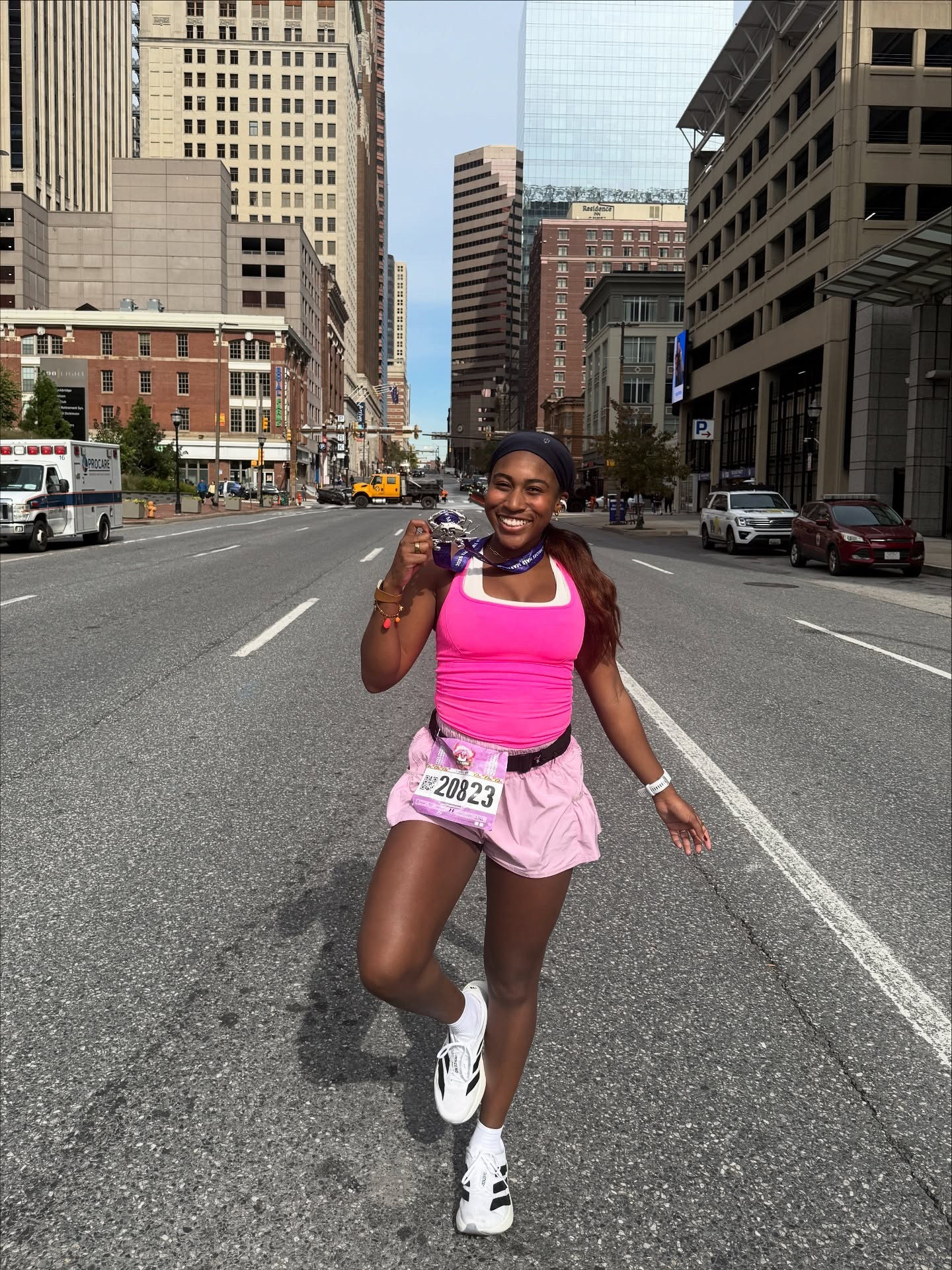 Half marathon race day fit 
1:54.57 🥇 

#baltimorerunningfestival #baltimorerunning #runnergirl #halfmarathon #baltimorehalfmarathon

#LTKActive