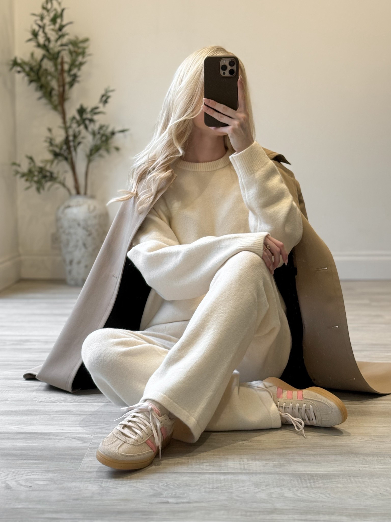 Travel day outfit 🤍🌷

Adidas cream jogger set / pink handball spezials / spring style 

#LTKspring #LTKuk #LTKstyletip