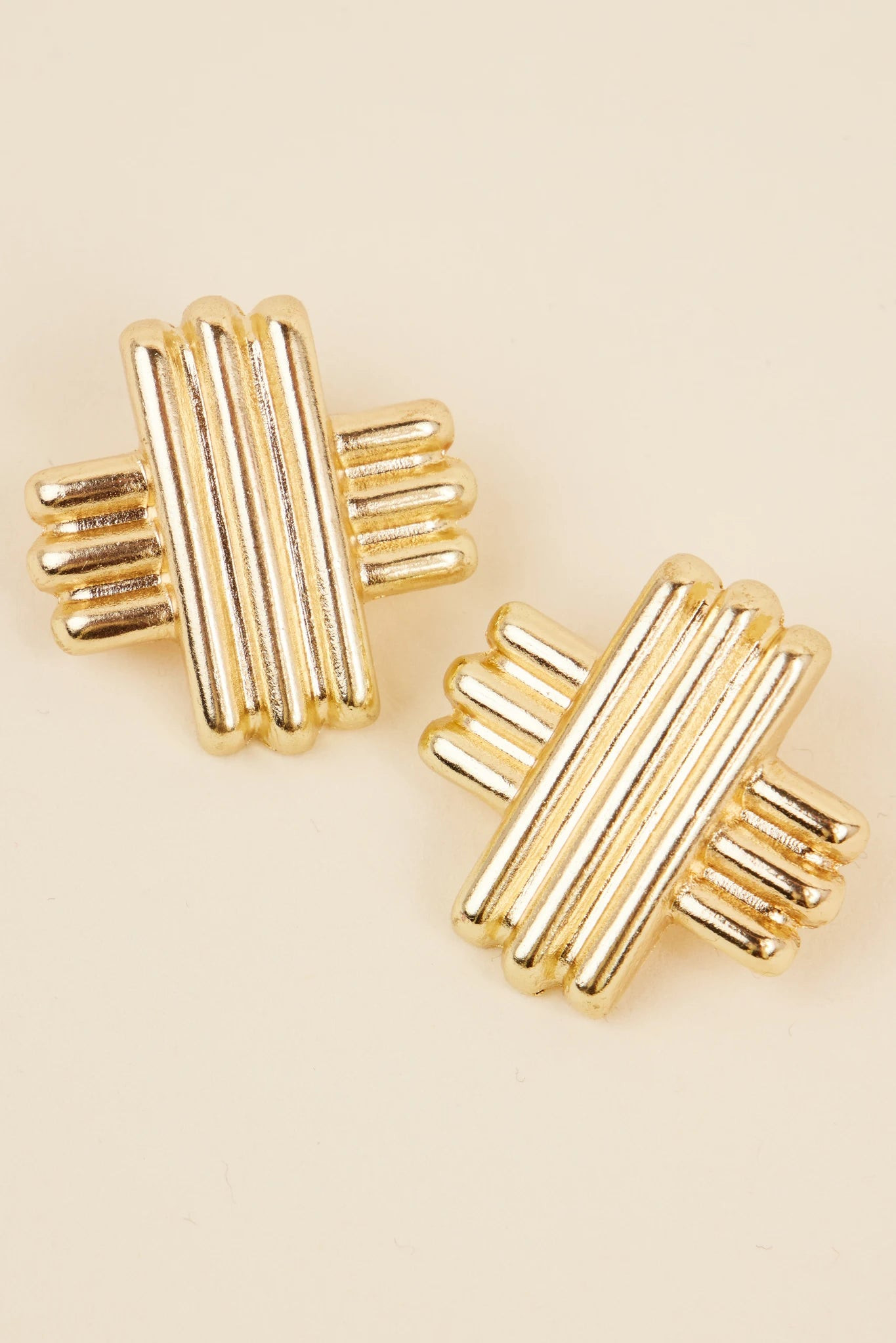 Becky Earrings | Avara