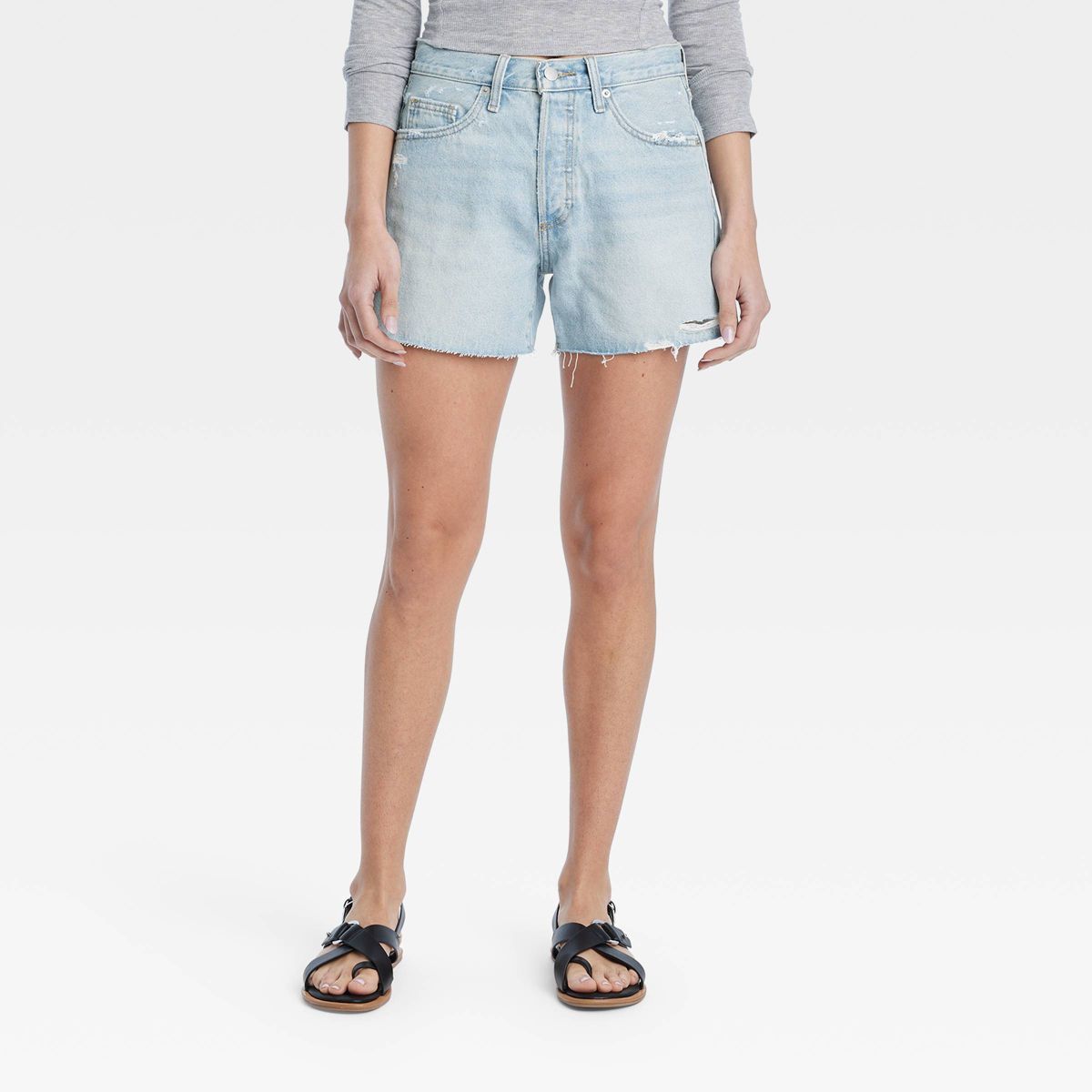 Women's Mid-Rise 90's Baggy Denim Shorts - Universal Thread™ | Target