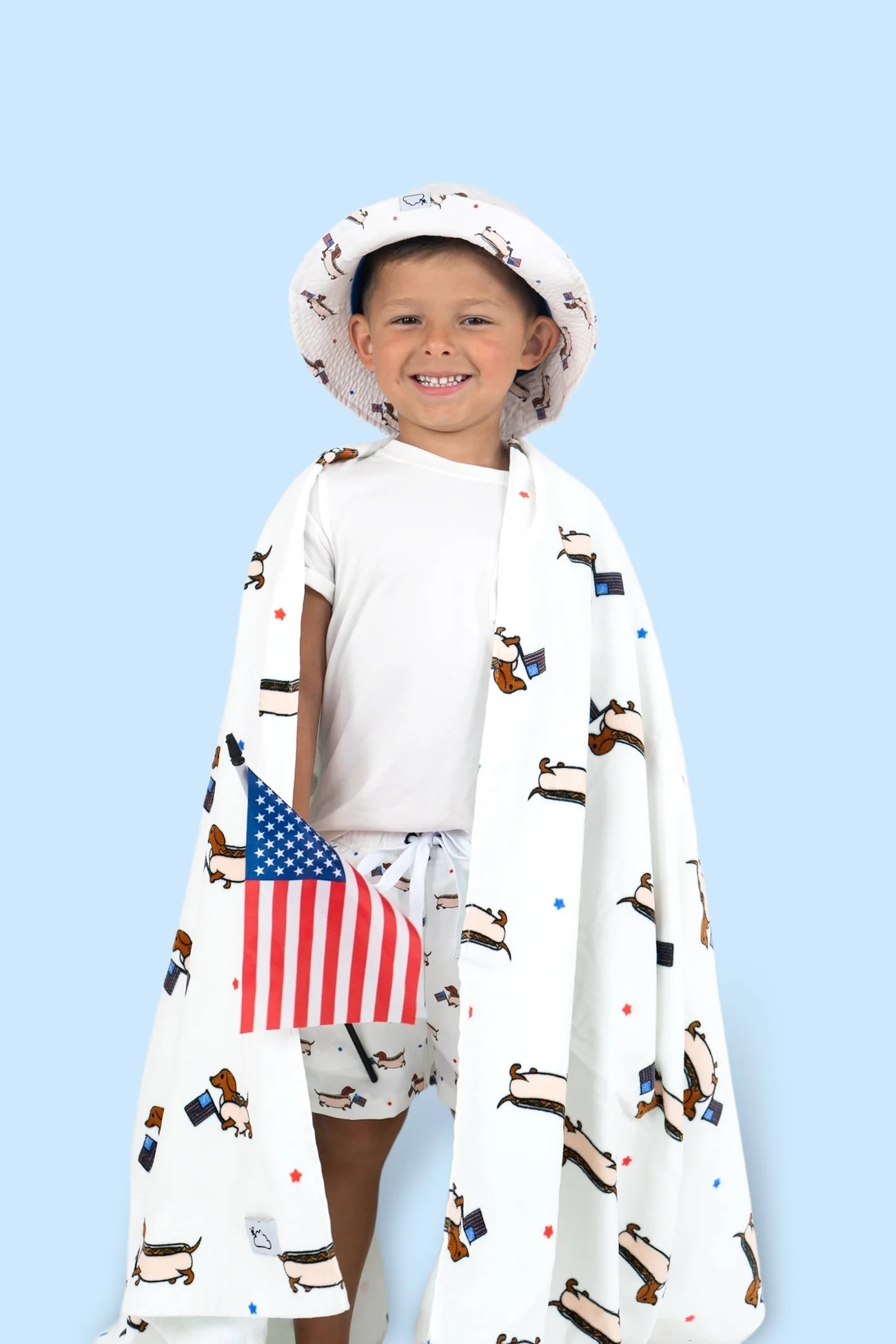 PRESTON'S AMERICAN PUPS DREAM TOWEL | Dream Big Little Co.