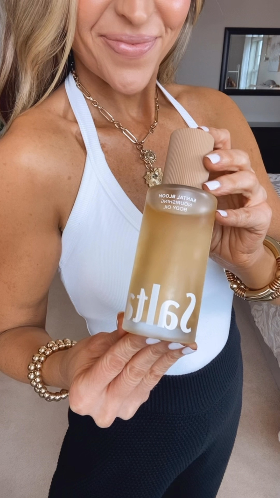 Body oil I put on after the shoulder. It smells SO LUXURIOUS!! Goes on oil & absorbs quickly 

#LTKselfcare #LTKgrwm #LTKBeauty