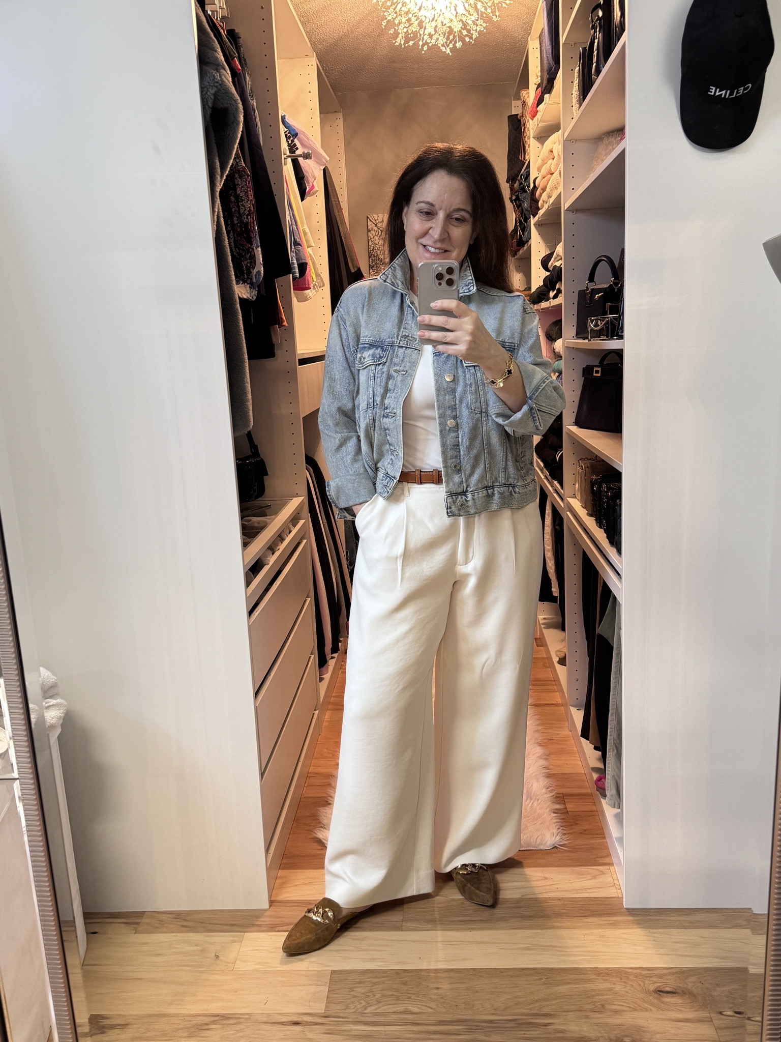 These trousers from Abercrombie are some of the best in my opinion. They come in regular and curve love and in multiple lengths. Perfection!

#LTKmidsize #LTKSpringSale #LTKover40