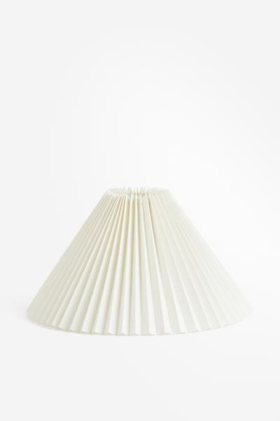 Pleated Lampshade | H&M (US + CA)