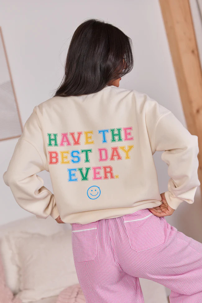 FREE graphic tee with every $125 purchase! | Pink Lily