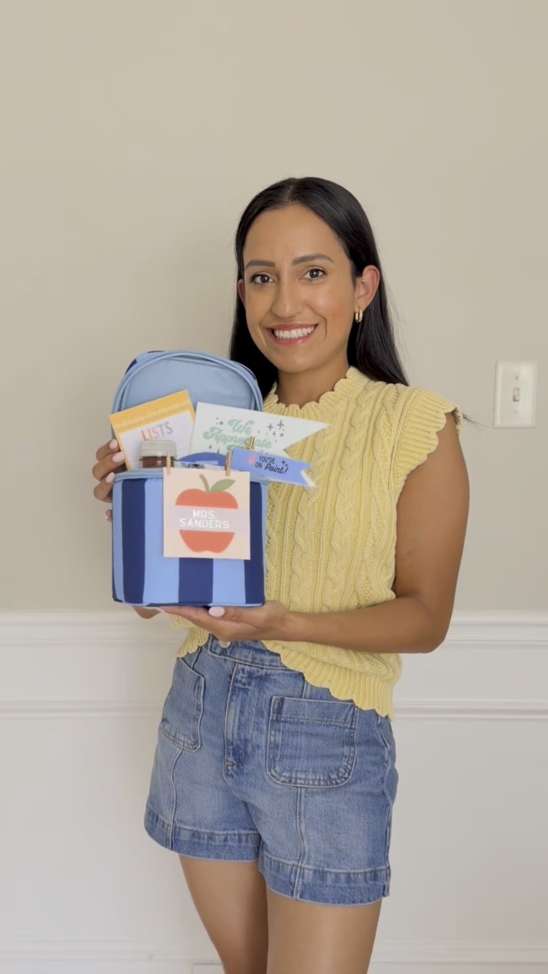 This is your sign to STOP overthinking teacher gifts 🙌🏽 Cute + practical + meaningful = DONE ✔️

The real magic? The printable notes that pull it all together 🩷 You can reuse them for ANY holiday, any teacher, any time.

Grab the printables from @thelettervee  + make your gift stand out without the stress ✨

Follow for more easy mom hacks + gift ideas 💡   

#teachergift #thelettervee #momhack #giftidea 

#LTKstorytime #LTKSeasonal #LTKmomlife