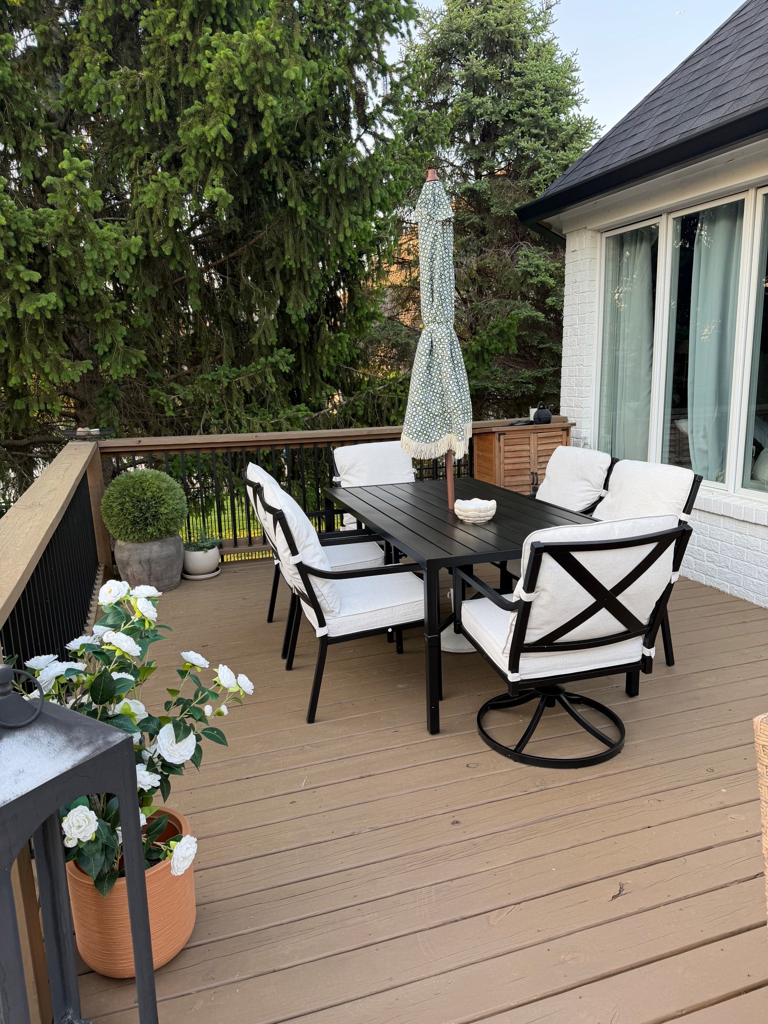 Patio dining table ✨🤍

#LTKSeasonal #LTKdayinmylife #LTKHome