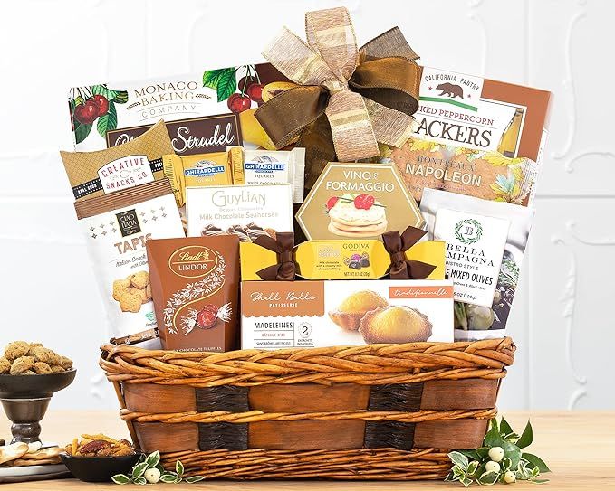 The Bon Appetit Gourmet Food Gift Basket by Wine Country Gift Baskets | Amazon (US)