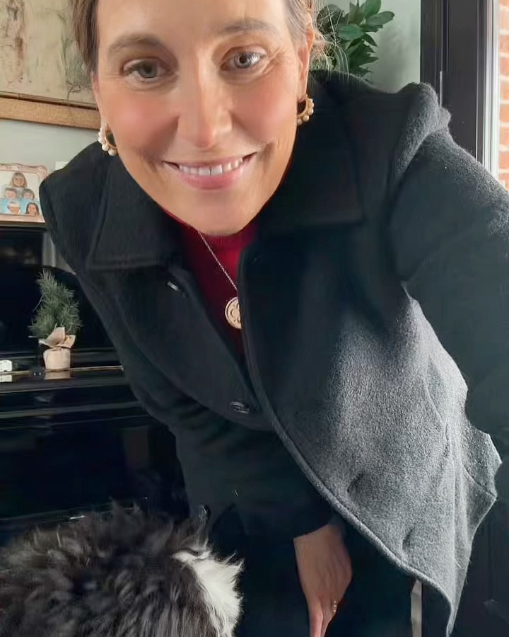 Unbox some cheer with me.  

#LTKHoliday #LTKOver40 #LTKGiftGuide