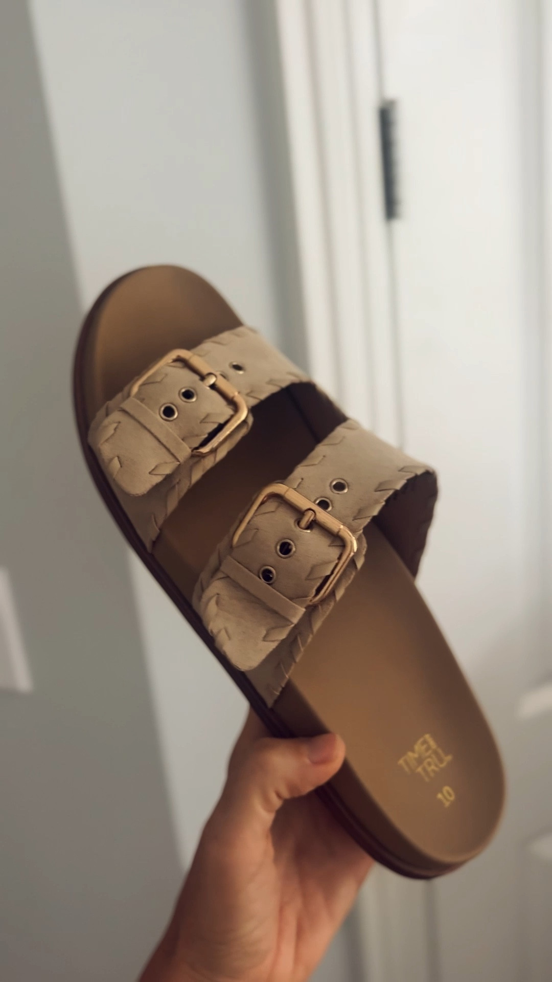 Are they gorgeous and under $25? YES THEY ARE!!!

#LTKSaleAlert #LTKFindsUnder50 #LTKShoeCrush