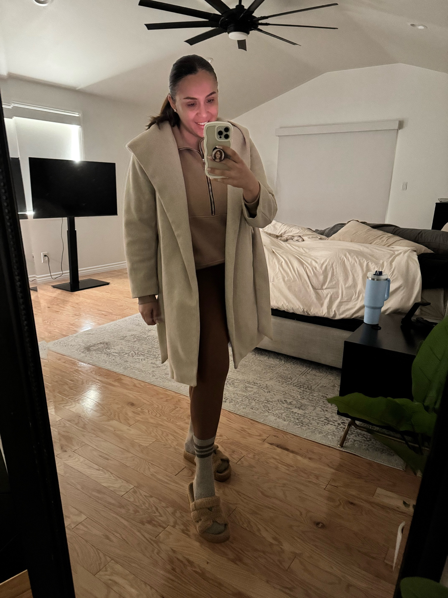 Workout outfit, coat, leggings, Pilates, Lagree, walking outfit, Amazon set, Amazon joggers set 