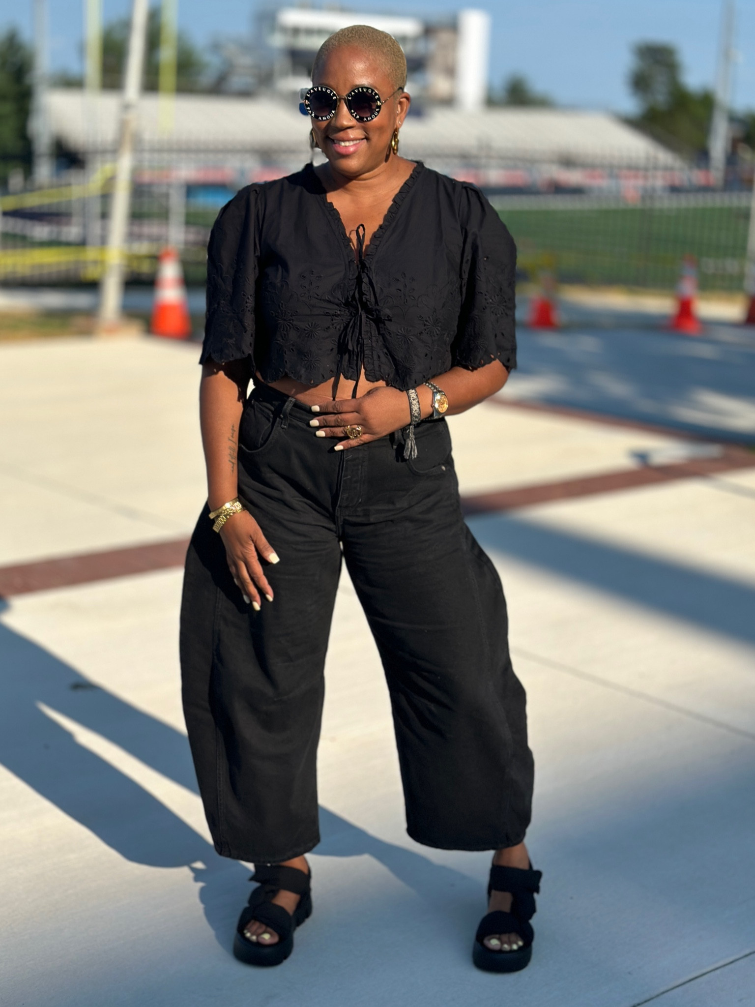 It’s safe to bet on black! 🖤🏴

#LTKStyleTip #LTKOver40