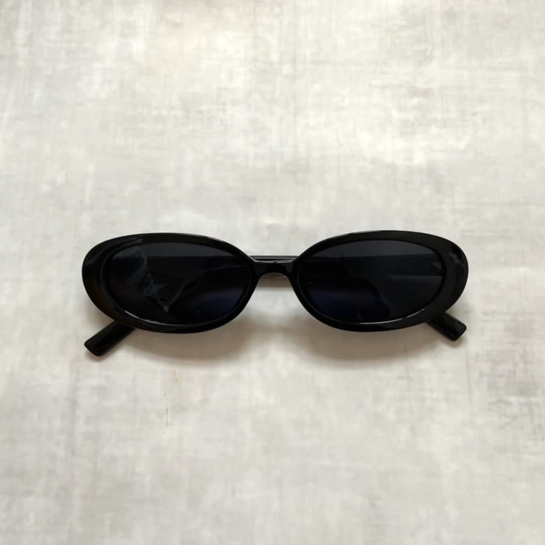 Round Tort / Black Sunglasses Retro Rave Oval Vintage - Etsy UK | Etsy (UK)