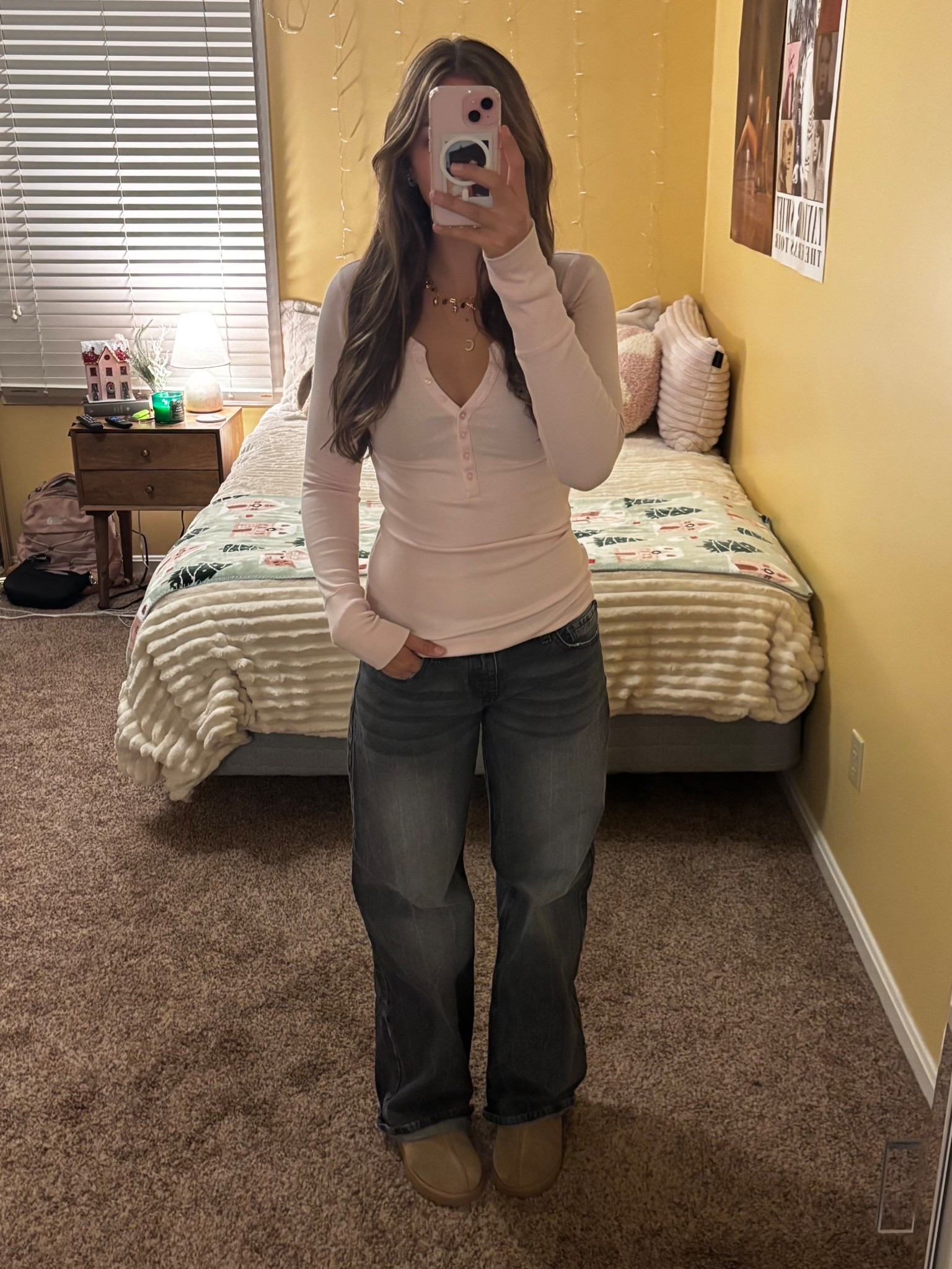 cute basic outfit idea!
#denim

#LTKootd #LTKHoliday #LTKGiftGuide