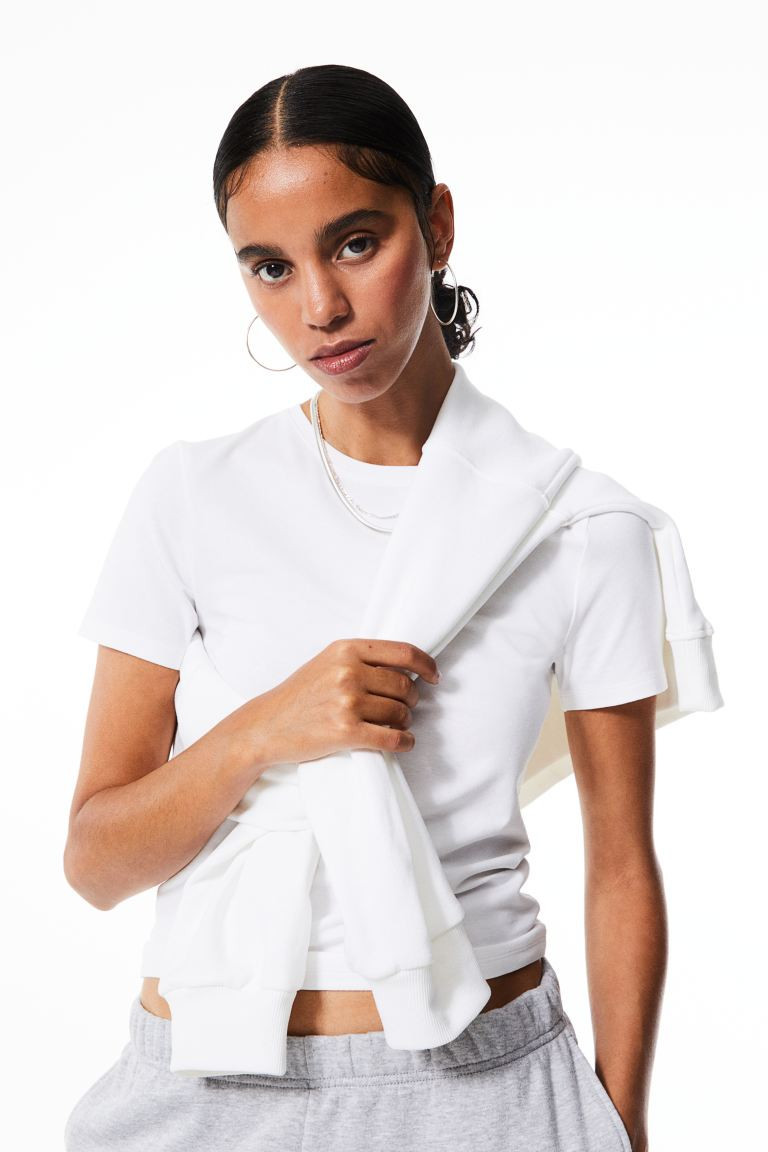 Fitted T-shirt | White Top Tops | White Tshirt | White T Shirt | HM top Outfit | | H&M (US + CA)