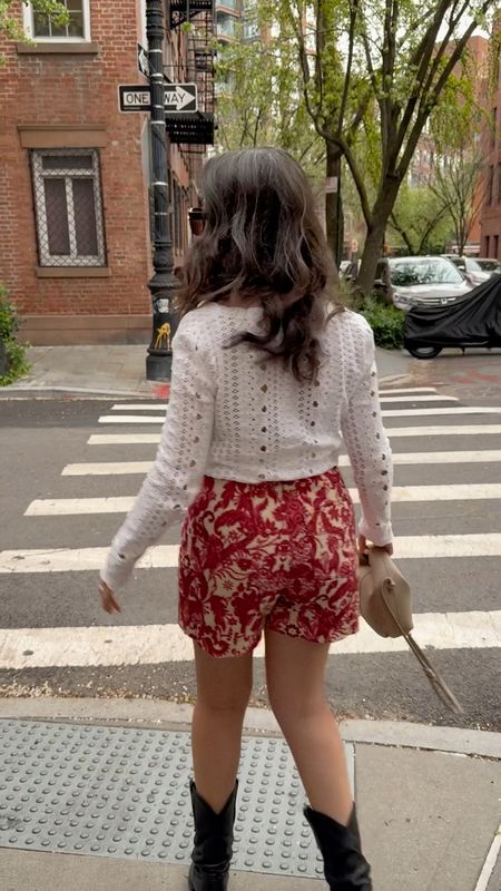 Simple shorts and sweater outfit for spring 

#LTKstyletip #LTKSeasonal