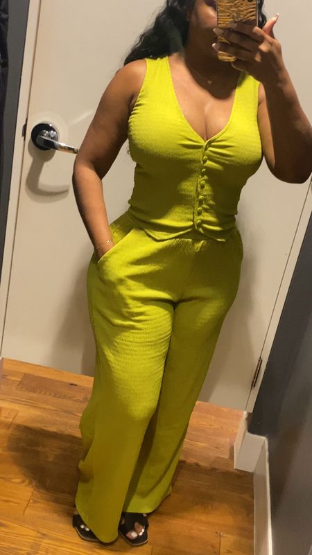 Forever 21 
New Summer Arrivals. 

"Stepping out in my chic vacation pant suit! Effortlessly elegant and perfect for vacation . #TravelFashion #PantSuitStyle"

Perfect for Vacation or Brunch outfit 

#LTKFindsUnder50 #LTKU #LTKFindsUnder100