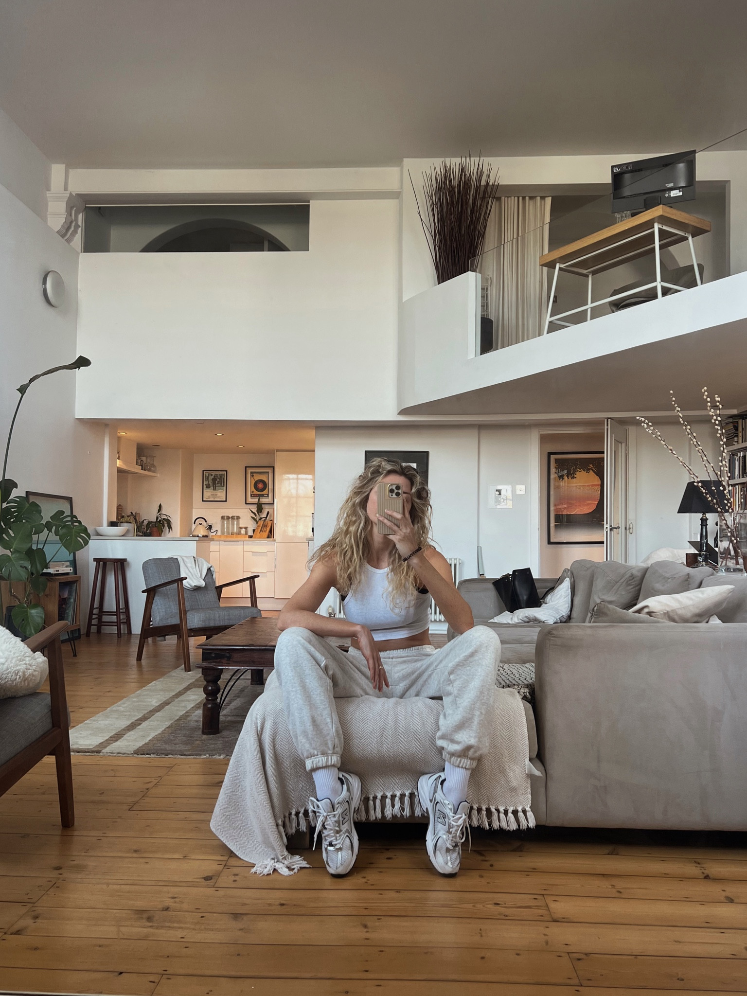 Grey joggers, tracksuit, adanola, new balance, white vest, comfies, loungewear, gymwear, home wear, interiors, scandi


#LTKhome #LTKautumn #LTKtravel